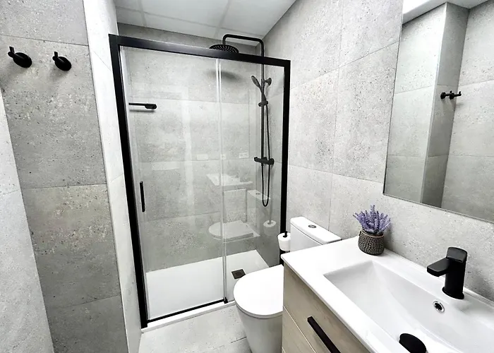 Getaway - Jacuzzi, Space & Comfort