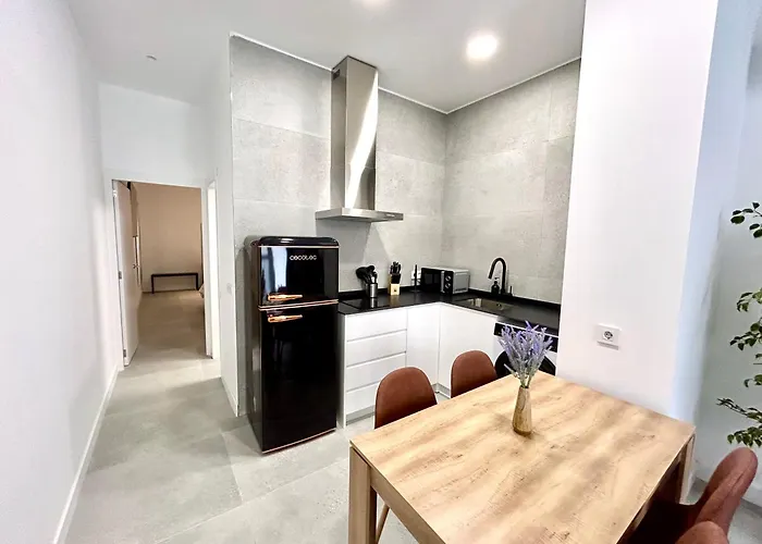 Getaway - Jacuzzi, Space&comfort Valencia