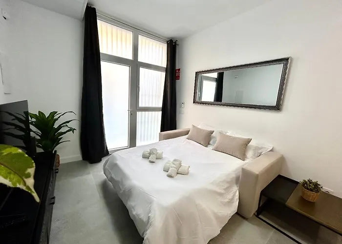 Getaway - Jacuzzi, Space & Comfort *