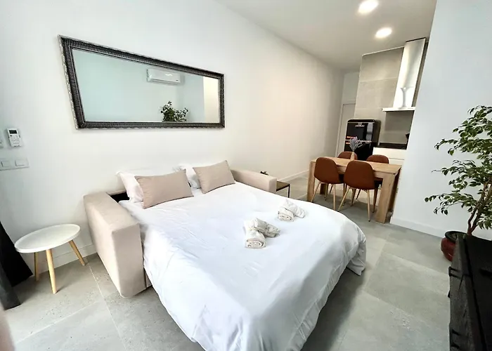 Getaway - Jacuzzi, Space & Comfort Lejlighed Valencia