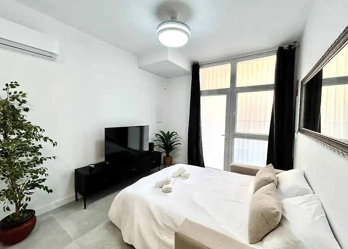 Apartamento Getaway - Jacuzzi, Space&comfort *